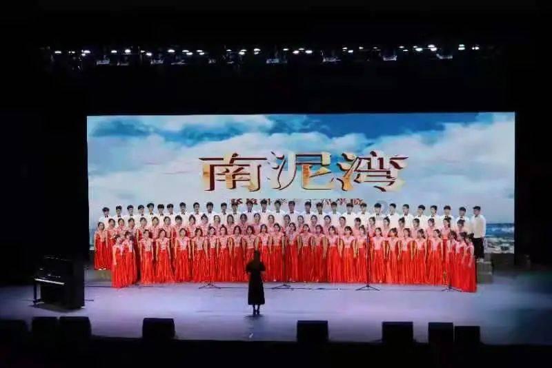郑钦文获得澳网女单亚军 创造个人大满贯最佳战绩